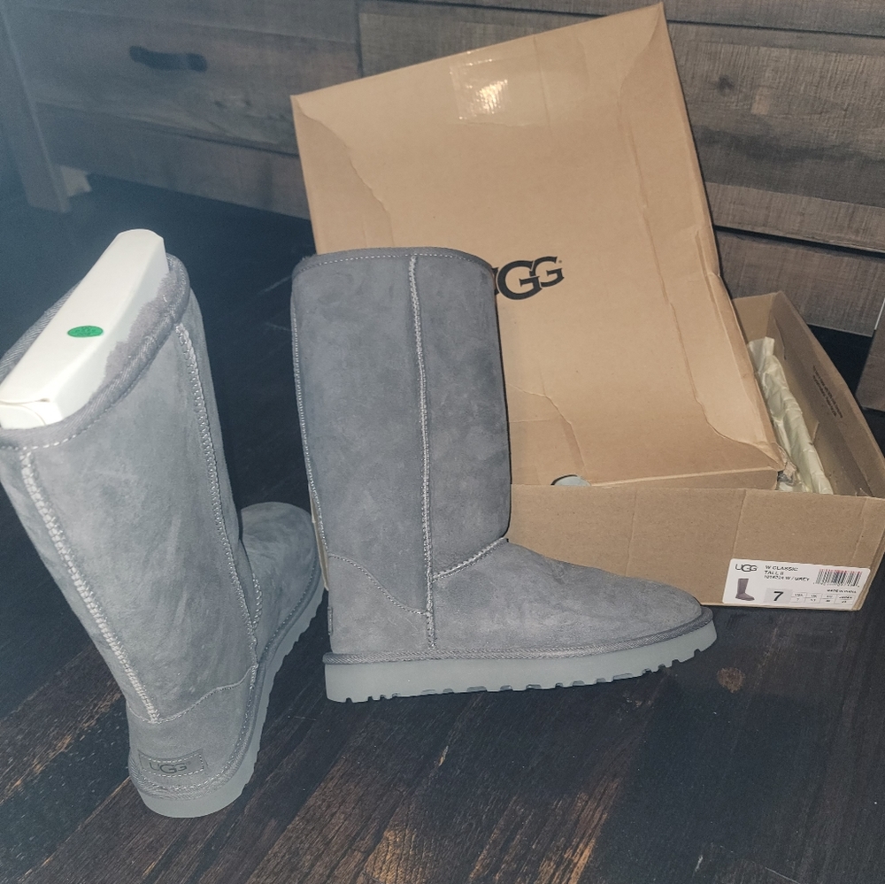 Uggs